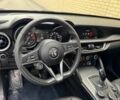 Серый Альфа stelvio, объемом двигателя 2 л и пробегом 37 тыс. км за 5400 $, фото 6 на Automoto.ua
