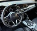 Серый Альфа stelvio, объемом двигателя 2 л и пробегом 88 тыс. км за 6500 $, фото 8 на Automoto.ua
