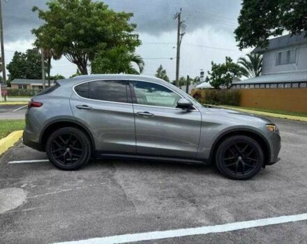Серый Альфа stelvio, объемом двигателя 2 л и пробегом 47 тыс. км за 4300 $, фото 4 на Automoto.ua