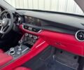 Серый Альфа stelvio, объемом двигателя 2 л и пробегом 49 тыс. км за 13300 $, фото 5 на Automoto.ua