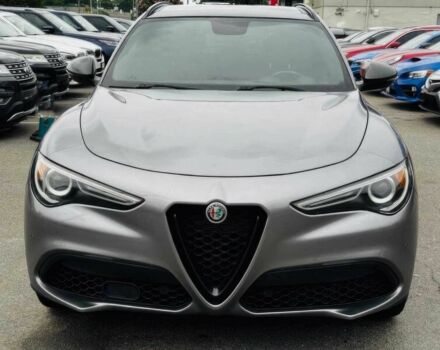 Сірий Альфа stelvio, об'ємом двигуна 2 л та пробігом 43 тис. км за 16300 $, фото 1 на Automoto.ua