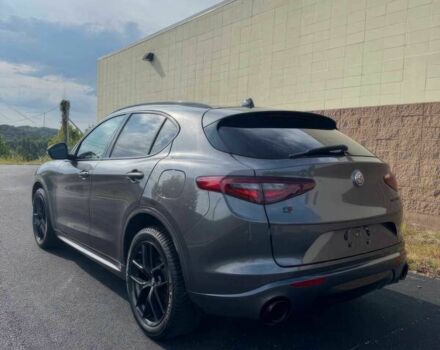 Серый Альфа stelvio, объемом двигателя 2 л и пробегом 36 тыс. км за 14900 $, фото 5 на Automoto.ua