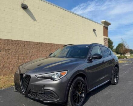 Серый Альфа stelvio, объемом двигателя 2 л и пробегом 36 тыс. км за 14900 $, фото 2 на Automoto.ua
