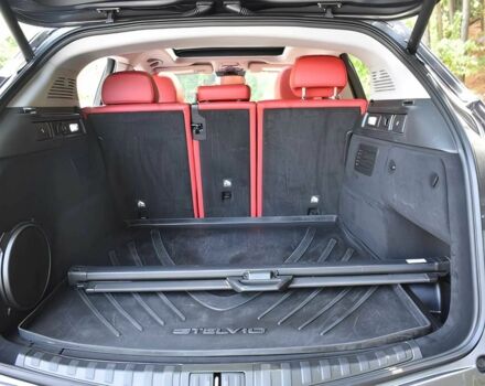 Сірий Альфа stelvio, об'ємом двигуна 2 л та пробігом 34 тис. км за 14300 $, фото 13 на Automoto.ua