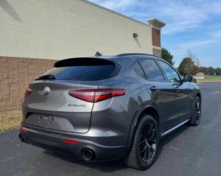 Серый Альфа stelvio, объемом двигателя 2 л и пробегом 36 тыс. км за 14900 $, фото 7 на Automoto.ua