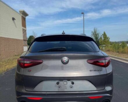 Серый Альфа stelvio, объемом двигателя 2 л и пробегом 36 тыс. км за 14900 $, фото 6 на Automoto.ua