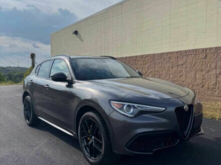 Серый Альфа stelvio, объемом двигателя 2 л и пробегом 36 тыс. км за 14900 $, фото 1 на Automoto.ua