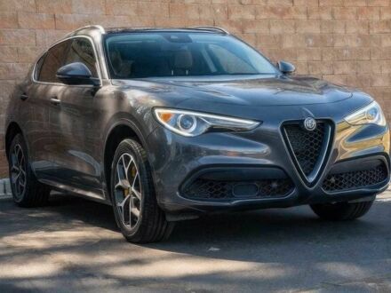 Сірий Альфа stelvio, об'ємом двигуна 2 л та пробігом 28 тис. км за 18200 $, фото 1 на Automoto.ua