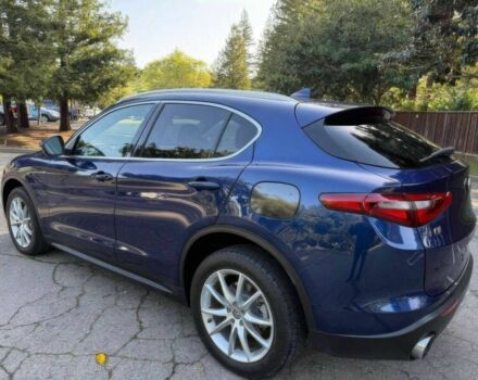 Синий Альфа stelvio, объемом двигателя 2 л и пробегом 41 тыс. км за 5600 $, фото 4 на Automoto.ua