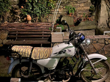 Альфа 72 2009 в Могилев-Подольском на Automoto.ua Белый Альфа 72, объемом двигателя 0.07 л и пробегом 35 тыс. км за 209 $, фото 1 на Automoto.ua