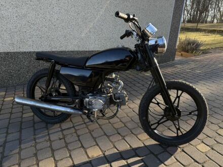 Альфа Другая 2000 у Яворове на Automoto.ua Альфа Другая, об'ємом двигуна 50 л та пробігом 0 тис. км за 242 $, фото 1 на Automoto.ua
