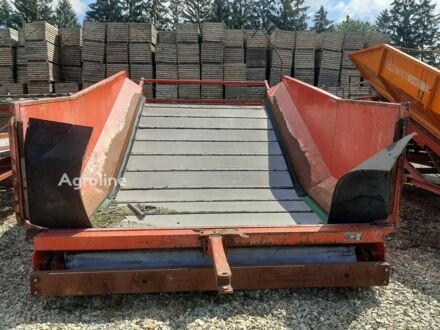 Красный Амак Другая, объемом двигателя 6 л и пробегом 0 тыс. км за 8725 $, фото 1 на Automoto.ua