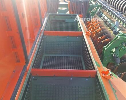 Зеленый Амазони Ситан, объемом двигателя 0 л и пробегом 0 тыс. км за 82370 $, фото 10 на Automoto.ua