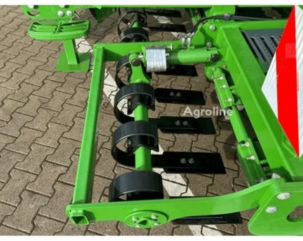 Амазони Другая, объемом двигателя 0 л и пробегом 0 тыс. км за 64303 $, фото 7 на Automoto.ua