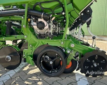 Зеленый Амазони Другая, объемом двигателя 0 л и пробегом 0 тыс. км за 112416 $, фото 8 на Automoto.ua