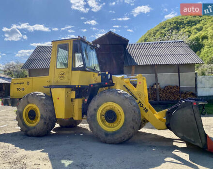 Желтый Амкодор ТО-18, объемом двигателя 10 л и пробегом 2 тыс. км за 9200 $, фото 6 на Automoto.ua