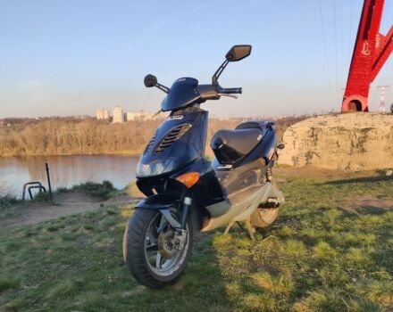 Априлия 3302, объемом двигателя 70 л и пробегом 0 тыс. км за 700 $, фото 1 на Automoto.ua
