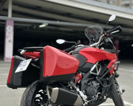 Априлия 3302, объемом двигателя 1.2 л и пробегом 0 тыс. км за 8000 $, фото 4 на Automoto.ua