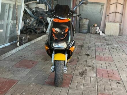 Априлия 5312 2000 в Харькове на Automoto.ua Априлия 5312, объемом двигателя 50 л и пробегом 0 тыс. км за 899 $, фото 1 на Automoto.ua