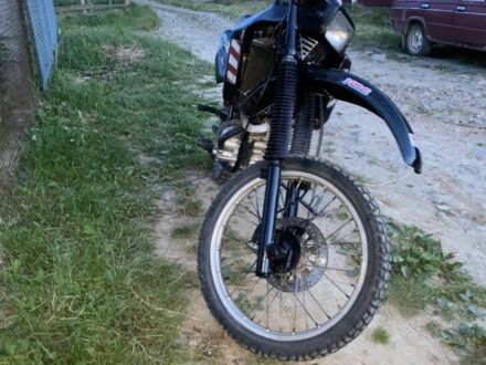 Априлия 6510 1996 в Калуше на Automoto.ua Априлия 6510, объемом двигателя 0.2 л и пробегом 0 тыс. км за 650 $, фото 1 на Automoto.ua