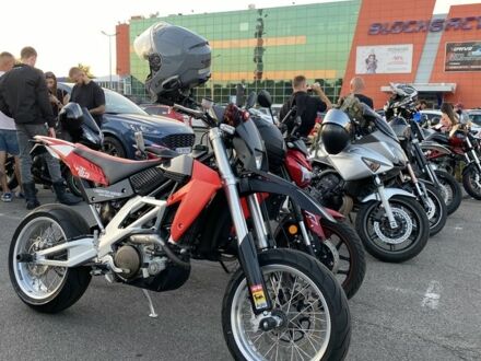 Априлія 6510 2007 у Києві на Automoto.ua Априлія 6510, об'ємом двигуна 0.45 л та пробігом 0 тис. км за 3800 $, фото 1 на Automoto.ua