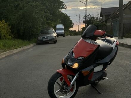 Априлия 6510 2010 в Мостисках на Automoto.ua Априлия 6510, объемом двигателя 70 л и пробегом 0 тыс. км за 721 $, фото 1 на Automoto.ua