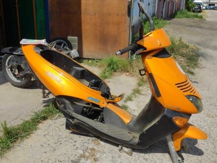 Априлія 95 XF 380 1999 у Броварах на Automoto.ua Априлія 95 XF 380, об'ємом двигуна 0.13 л та пробігом 0 тис. км за 280 $, фото 1 на Automoto.ua