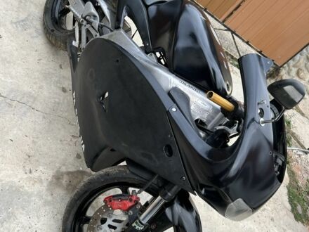 Априлія 95 XF 380 2009 у Тернополі на Automoto.ua Априлія 95 XF 380, об'ємом двигуна 12.58 л та пробігом 0 тис. км за 400 $, фото 1 на Automoto.ua