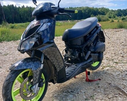 Априлия Другая, объемом двигателя 0.2 л и пробегом 0 тыс. км за 350 $, фото 2 на Automoto.ua