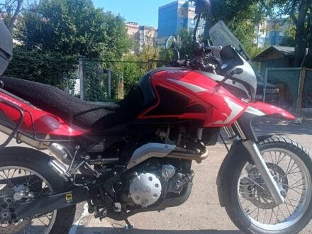 Априлия Пегасо, объемом двигателя 0.66 л и пробегом 0 тыс. км за 4300 $, фото 1 на Automoto.ua