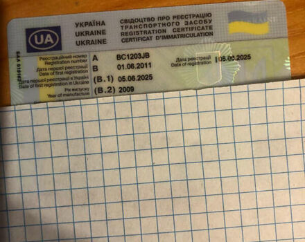 Белый Априлия Шивер, объемом двигателя 0.75 л и пробегом 57 тыс. км за 4999 $, фото 10 на Automoto.ua