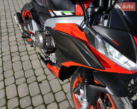 Черный Априлия Туоно, объемом двигателя 0.66 л и пробегом 7 тыс. км за 9850 $, фото 20 на Automoto.ua