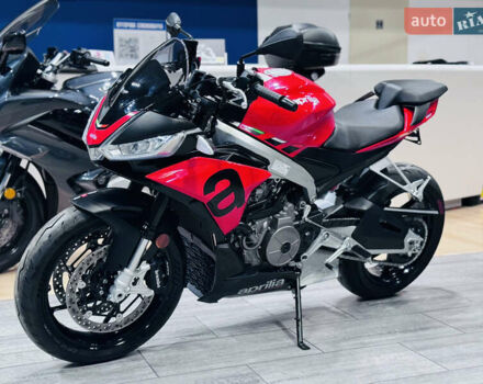 Априлия Туоно, объемом двигателя 0.65 л и пробегом 1 тыс. км за 12999 $, фото 3 на Automoto.ua