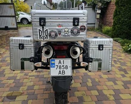 Чорний Априлія ETV 1000 Caponord, об'ємом двигуна 1 л та пробігом 40 тис. км за 6000 $, фото 5 на Automoto.ua