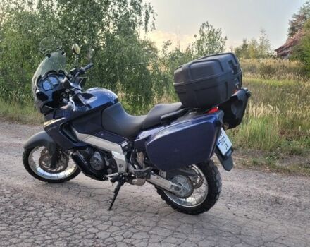 Априлия ETV 1000 Caponord, объемом двигателя 1 л и пробегом 0 тыс. км за 5200 $, фото 5 на Automoto.ua