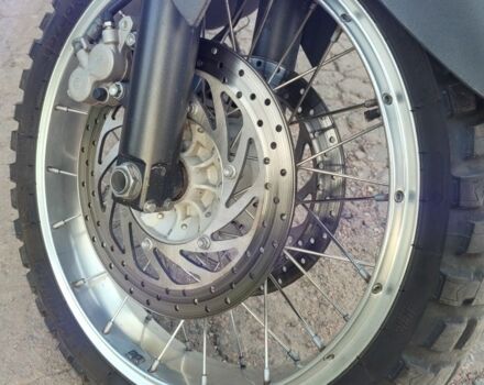 Априлия ETV 1000 Caponord, объемом двигателя 1 л и пробегом 0 тыс. км за 5200 $, фото 12 на Automoto.ua