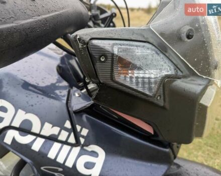 Априлия ETV 1000 Caponord 2001 в Сновск (Щорс) на Automoto.ua Синий Априлия ETV 1000 Caponord, объемом двигателя 1 л и пробегом 98 тыс. км за 4800 $, фото 8 на Automoto.ua