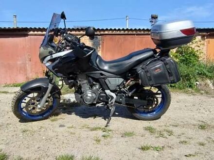 Априлія Pegaso 650 2005 у Полтаві на Automoto.ua Чорний Априлія Pegaso 650, об'ємом двигуна 0 л та пробігом 50 тис. км за 3850 $, фото 1 на Automoto.ua