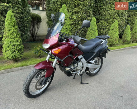 Красный Априлия Pegaso 650, объемом двигателя 0.65 л и пробегом 48 тыс. км за 3100 $, фото 7 на Automoto.ua