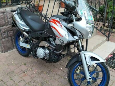 Априлия Pegaso 650 2007 в Виннице на Automoto.ua Серый Априлия Pegaso 650, объемом двигателя 0 л и пробегом 34 тыс. км за 3750 $, фото 1 на Automoto.ua