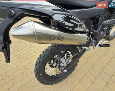 Чорний Априлія RS 125, об'ємом двигуна 0.12 л та пробігом 1 тис. км за 2800 $, фото 3 на Automoto.ua