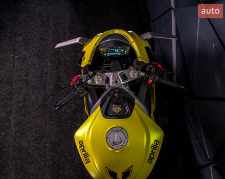 Жовтий Априлія RS 660, об'ємом двигуна 0.66 л та пробігом 5 тис. км за 13000 $, фото 12 на Automoto.ua