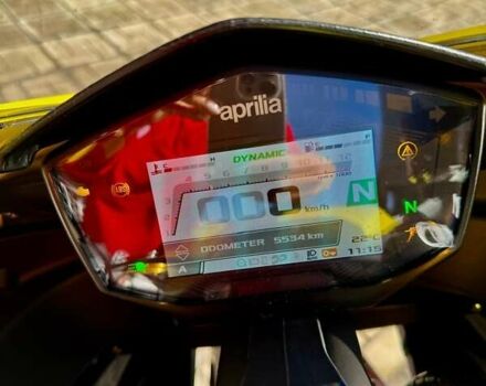 Жовтий Априлія RS 660, об'ємом двигуна 0.66 л та пробігом 5 тис. км за 13150 $, фото 3 на Automoto.ua