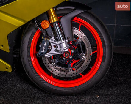 Жовтий Априлія RS 660, об'ємом двигуна 0.66 л та пробігом 5 тис. км за 13000 $, фото 8 на Automoto.ua