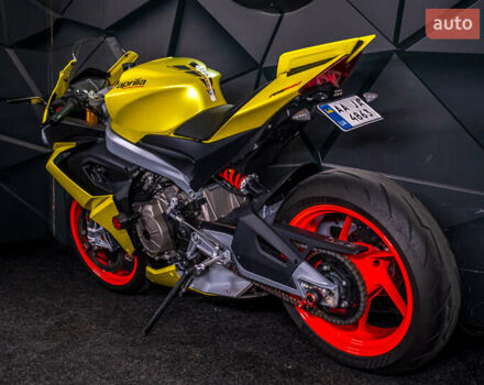 Жовтий Априлія RS 660, об'ємом двигуна 0.66 л та пробігом 5 тис. км за 13000 $, фото 5 на Automoto.ua