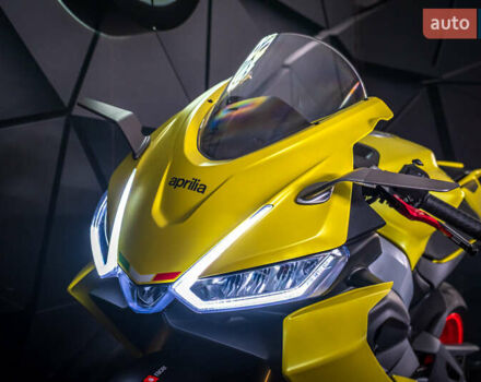 Жовтий Априлія RS 660, об'ємом двигуна 0.66 л та пробігом 5 тис. км за 13000 $, фото 14 на Automoto.ua