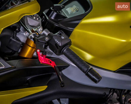 Жовтий Априлія RS 660, об'ємом двигуна 0.66 л та пробігом 5 тис. км за 13000 $, фото 16 на Automoto.ua