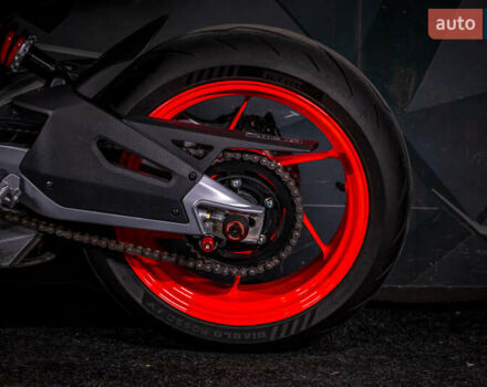 Жовтий Априлія RS 660, об'ємом двигуна 0.66 л та пробігом 5 тис. км за 13000 $, фото 11 на Automoto.ua