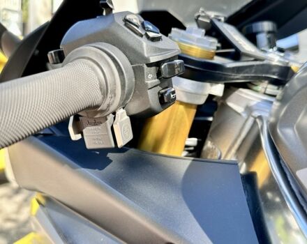 Априлия RSV4, объемом двигателя 1.1 л и пробегом 0 тыс. км за 23499 $, фото 17 на Automoto.ua