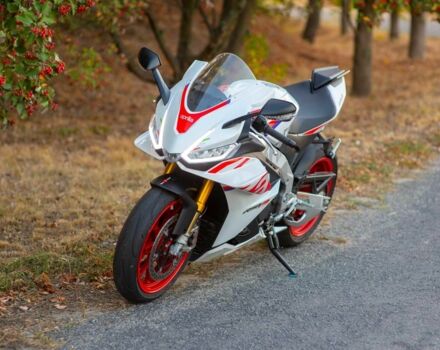 Априлия RSV4, объемом двигателя 1.1 л и пробегом 0 тыс. км за 25000 $, фото 1 на Automoto.ua